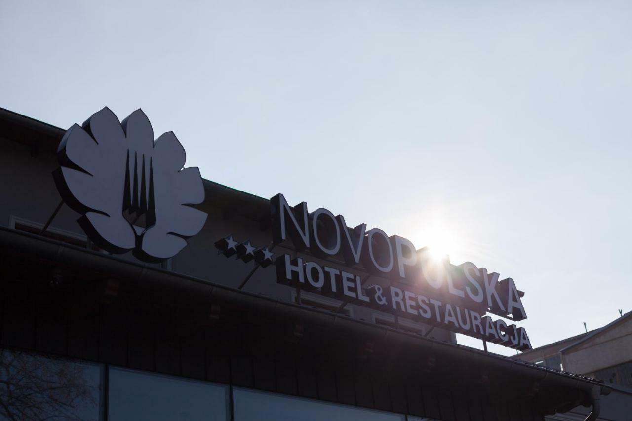 Novopolska - Hotel I Restauracja Kościan Exterior foto